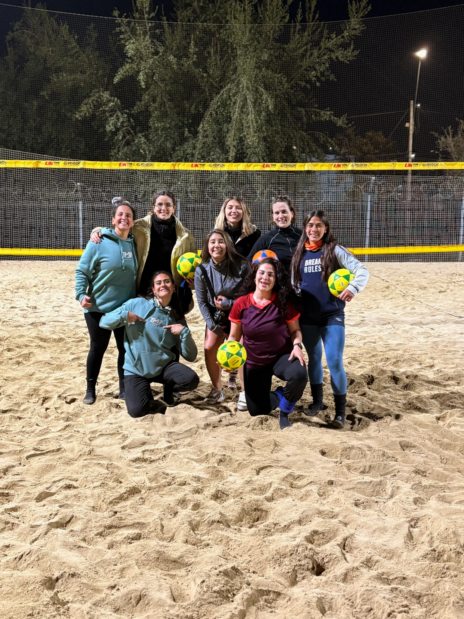 Jugadoras celebrando durante una actividad TMJ